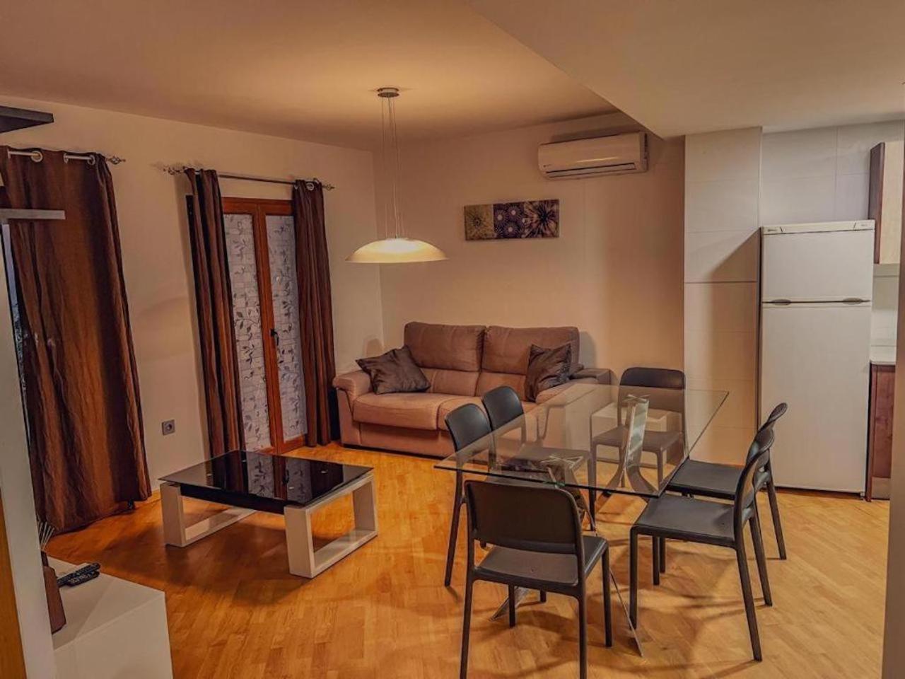 Wave Apartments Ла-Віла-Джойоза Екстер'єр фото