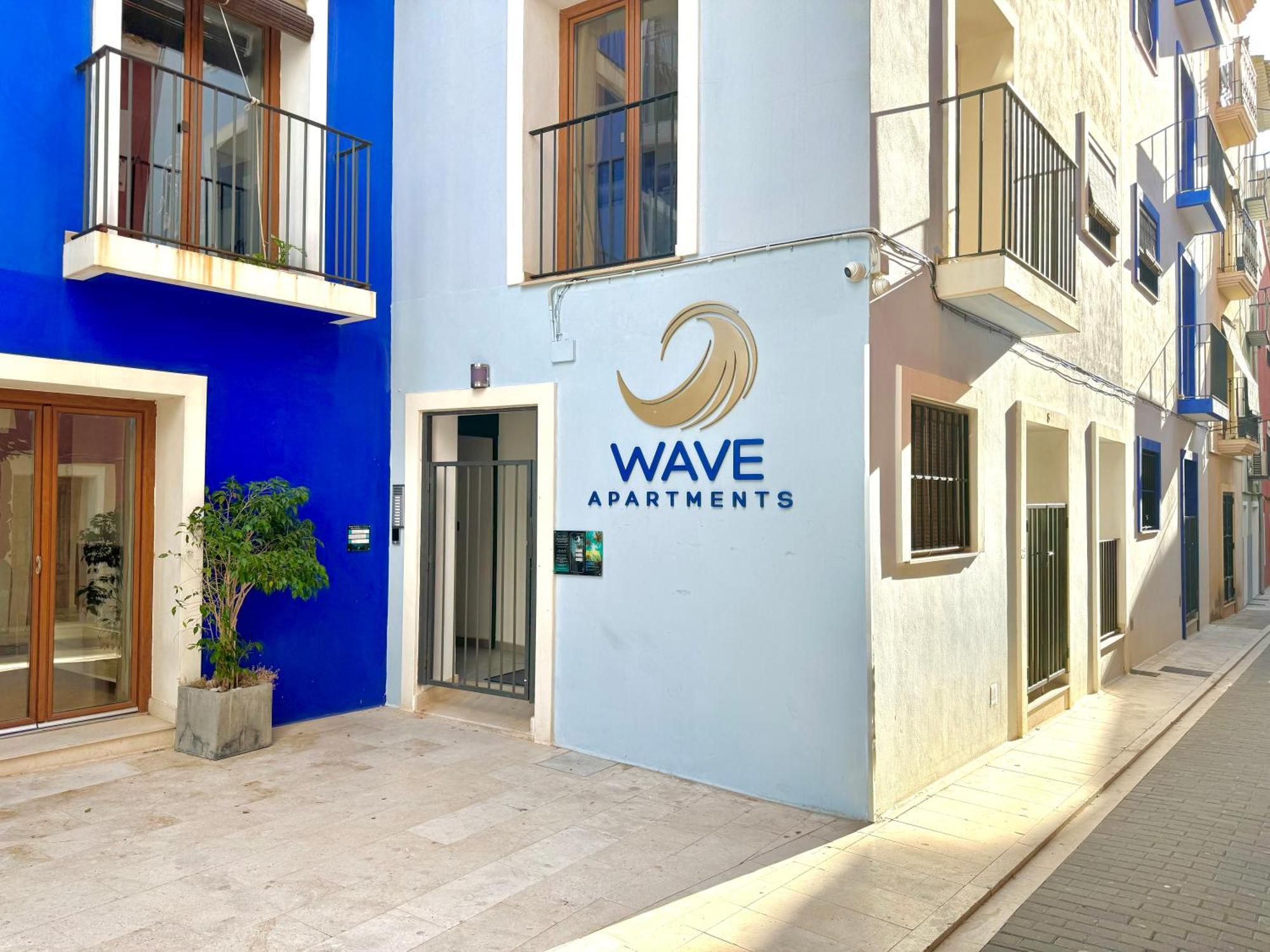 Wave Apartments Ла-Віла-Джойоза Екстер'єр фото